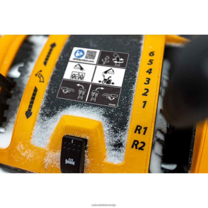 Cub Cadet 3x 26\ snežna freza opremo XL2JH4231