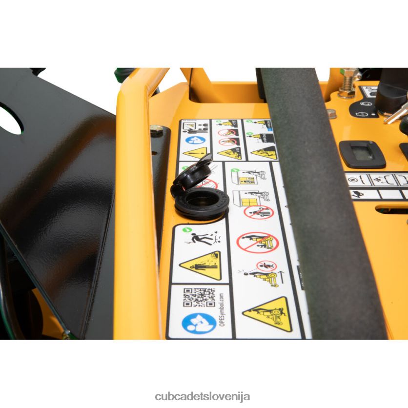 Cub Cadet Komplet 12 voltne vtičnice pripomoček XL2JH4298