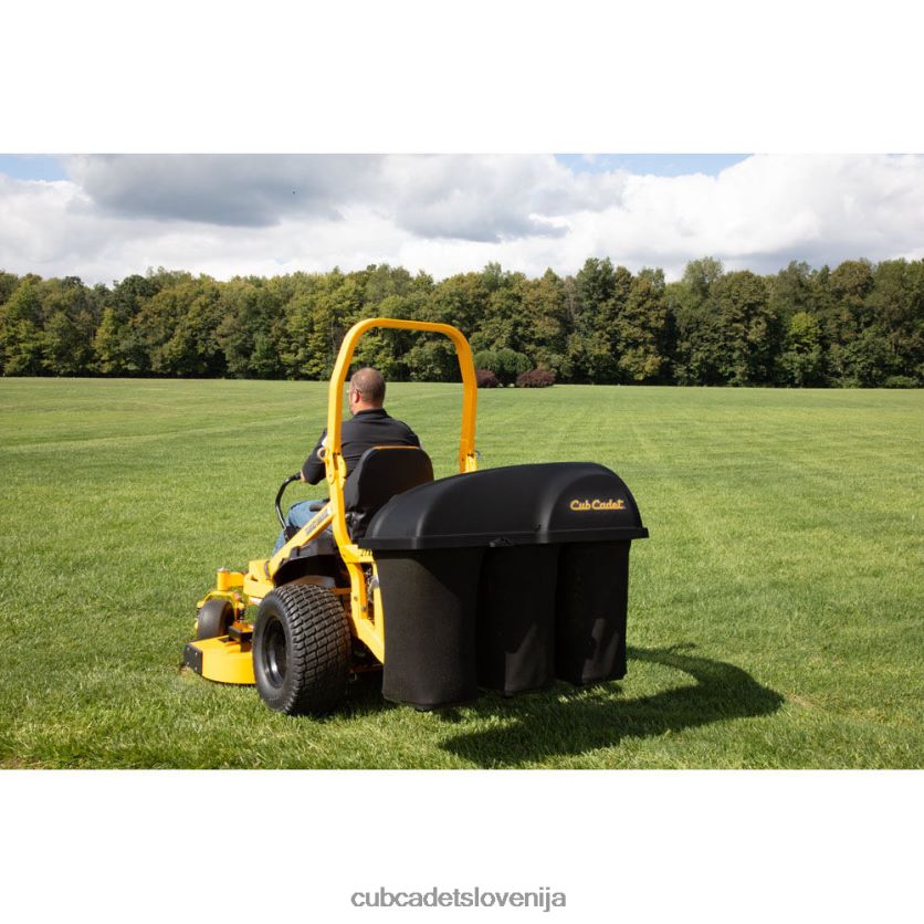 Cub Cadet trojna vrečka za 48-palčne krove pripomoček XL2JH4145