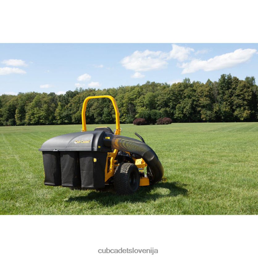Cub Cadet trojna vrečka za 48-palčne krove pripomoček XL2JH4145