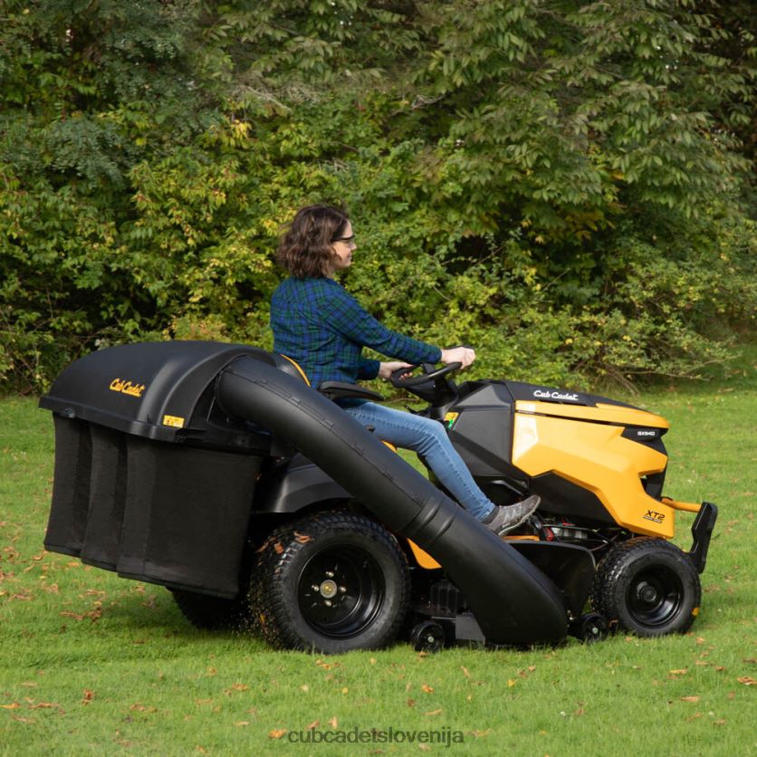Cub Cadet trojna vrečka za 50- in 54-palčne krove pripomoček XL2JH457