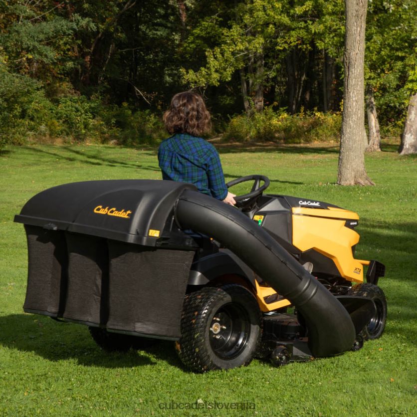 Cub Cadet trojna vrečka za 50- in 54-palčne krove pripomoček XL2JH457