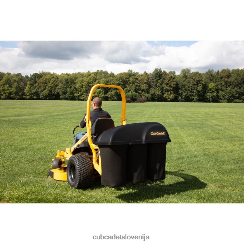 Cub Cadet trojna vrečka za 54- in 60-palčne krove pripomoček XL2JH464