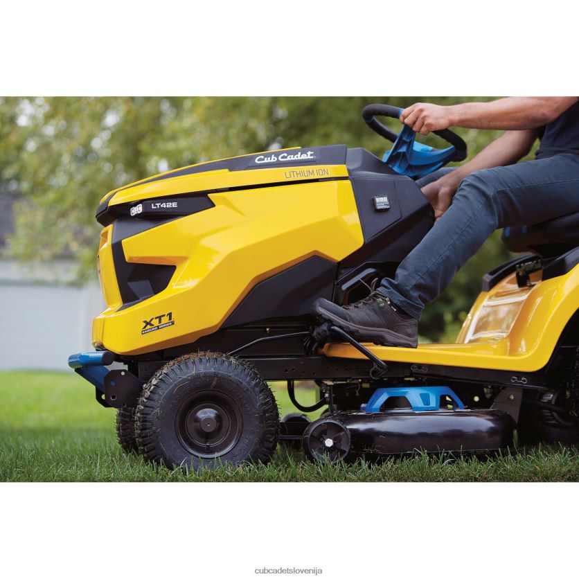 Cub Cadet xt1 lt42e opremo XL2JH442