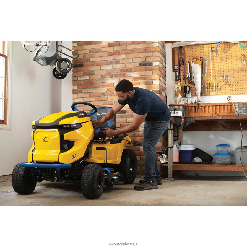 Cub Cadet xt1 lt42e opremo XL2JH442